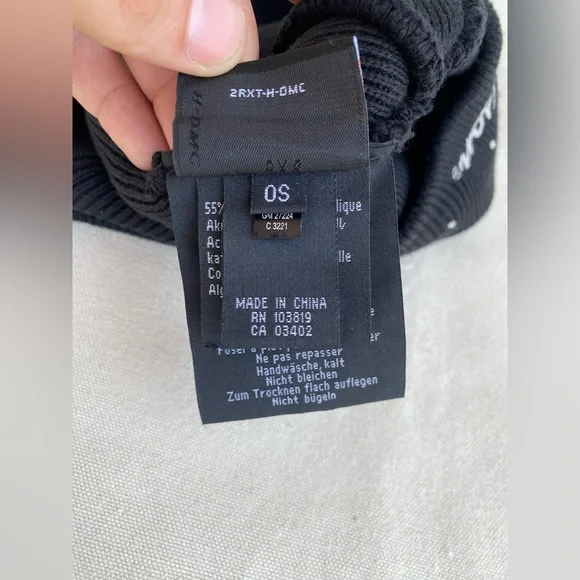 Y2K Harley-Davidson Black Beanie with White Accents - Picture 4 of 5